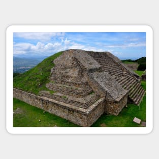 Site archéologique de Monte Alban, Oaxaca Mexique Sticker